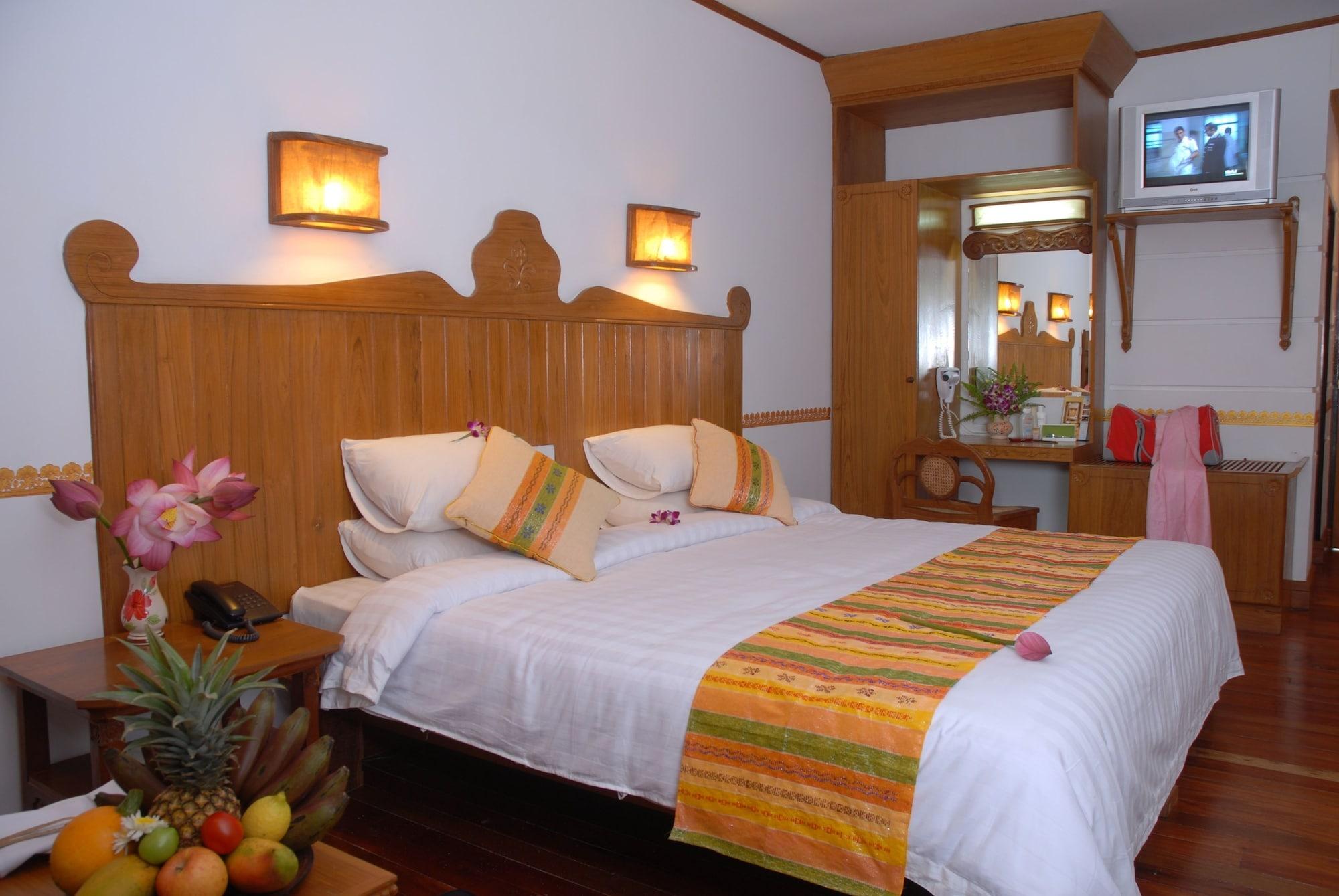 Hotel Amazing Nyaung Shwe Kültér fotó