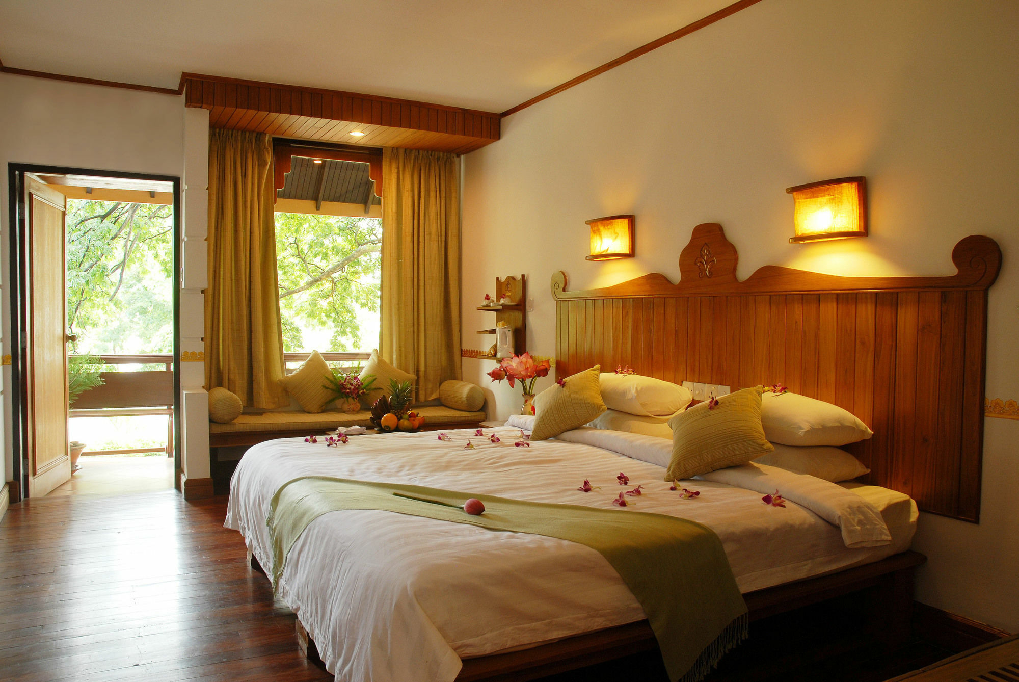 Hotel Amazing Nyaung Shwe Kültér fotó