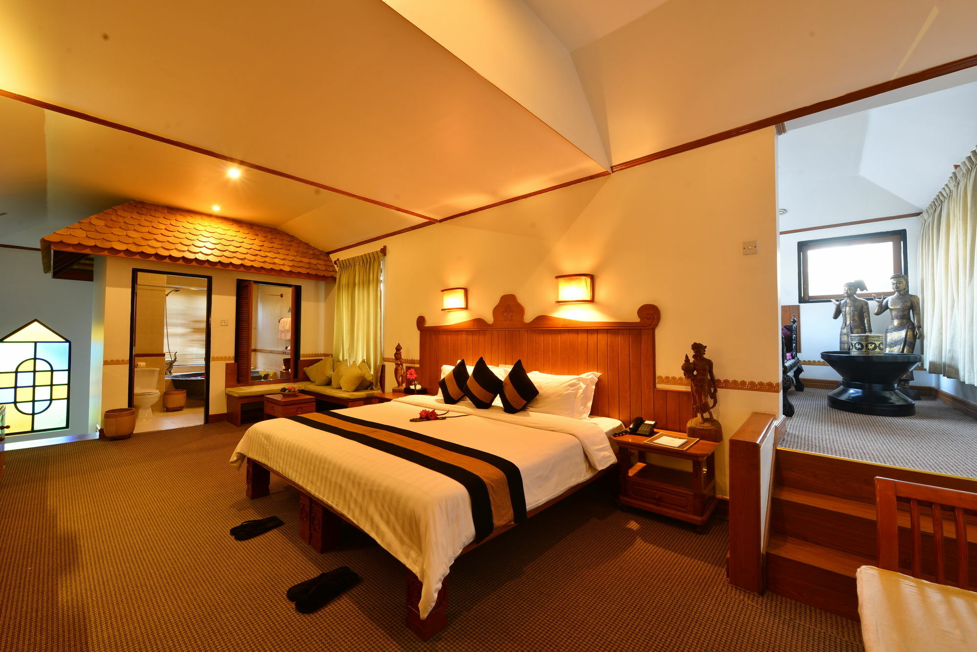 Hotel Amazing Nyaung Shwe Kültér fotó