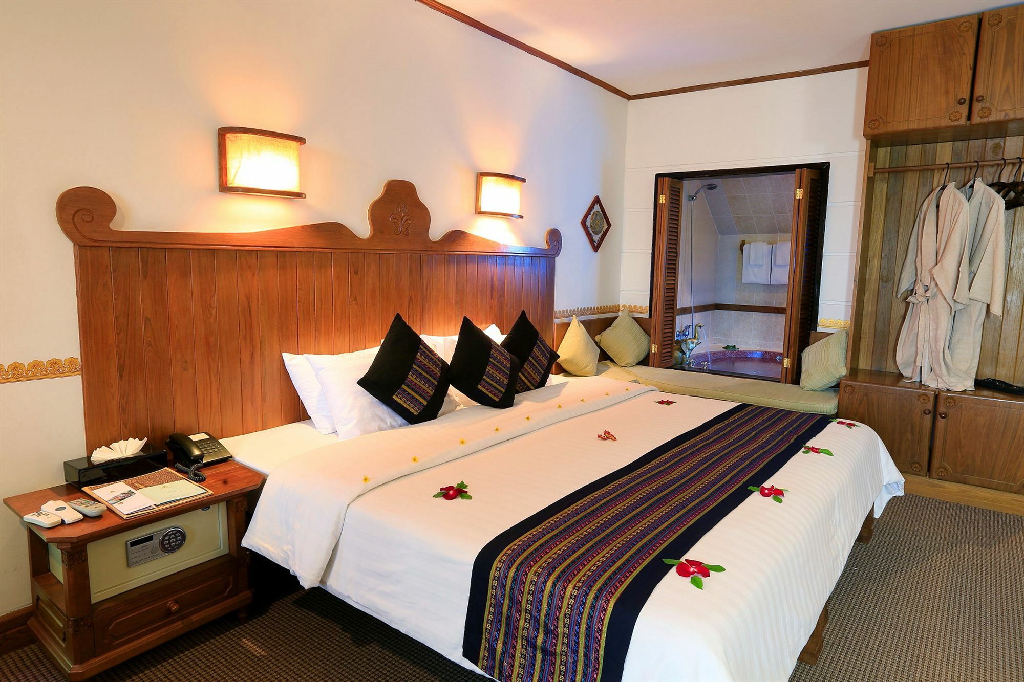 Hotel Amazing Nyaung Shwe Kültér fotó