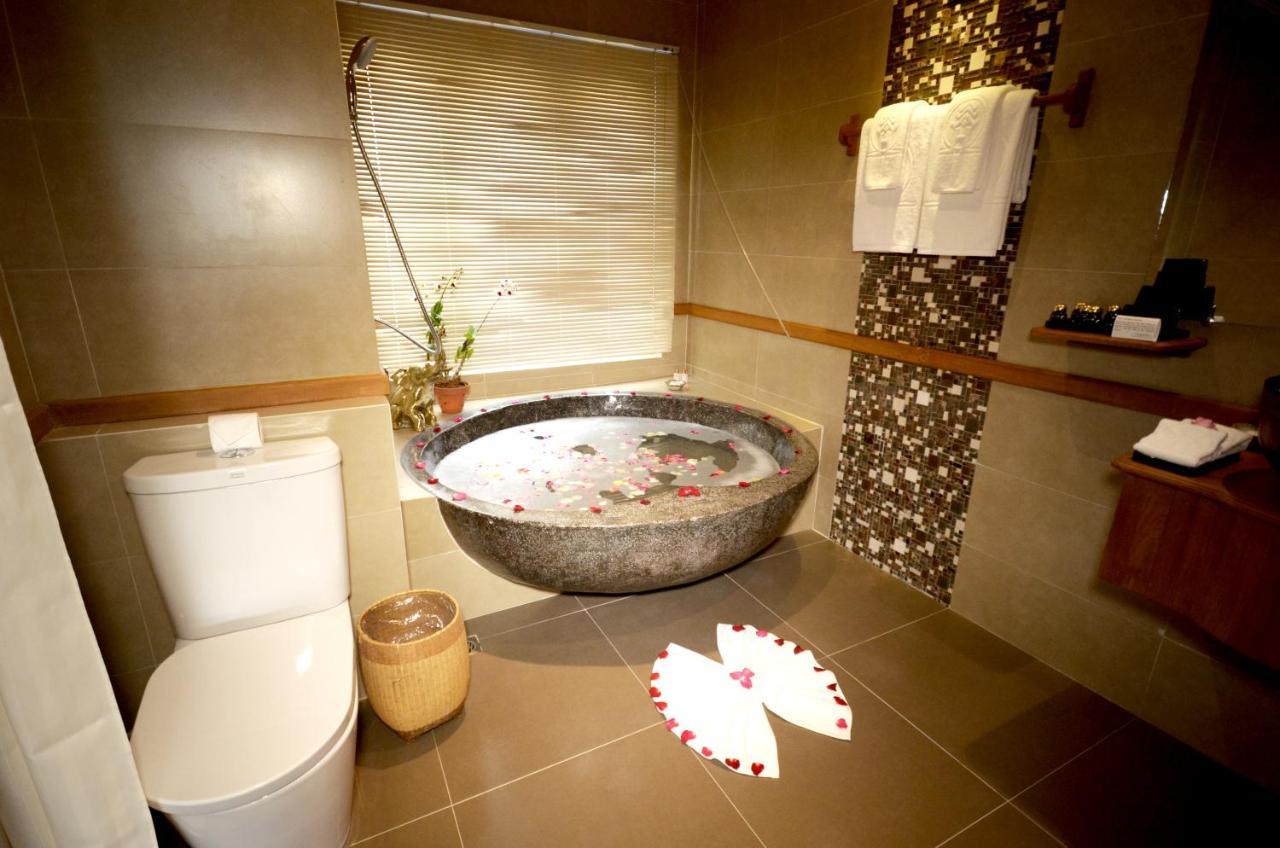 Hotel Amazing Nyaung Shwe Kültér fotó